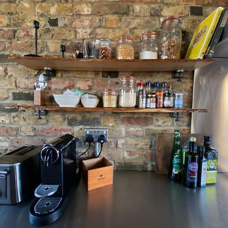 Bright & Beautiful Loft 10Mins To Shoreditch Londra Dış mekan fotoğraf